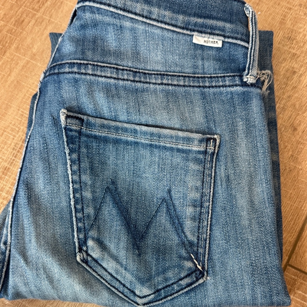 MOTHER Women's Classic Denim Jeans